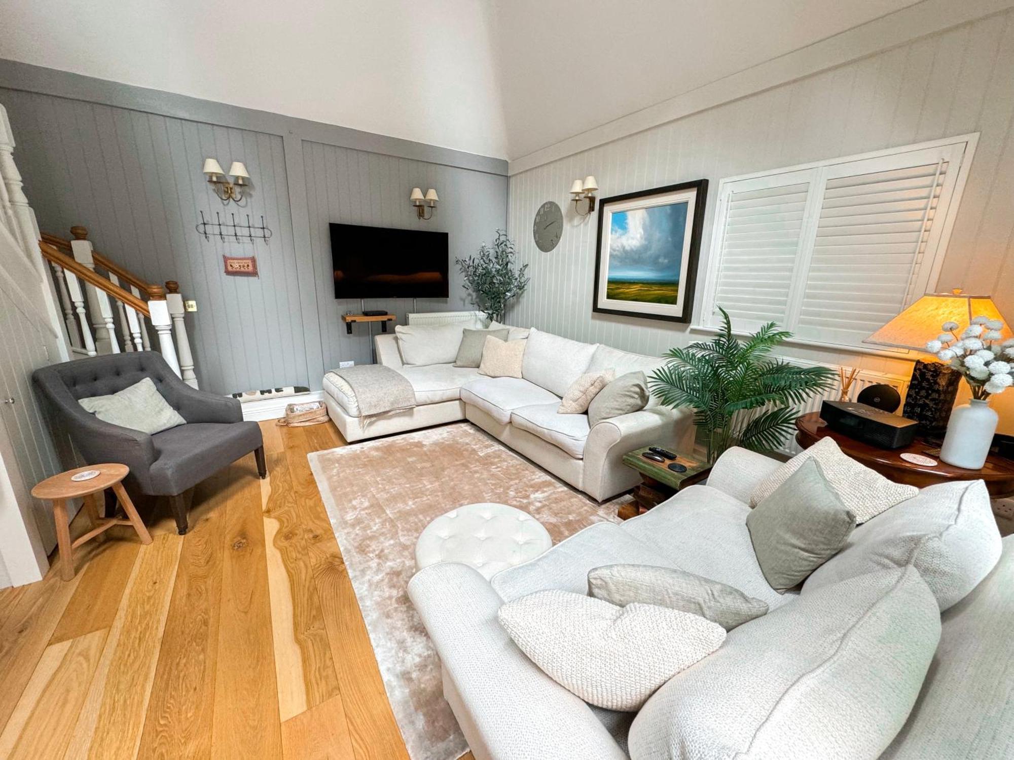 Little Woodside A Beautiful New Forest Self Contained Private Luxury Annexe New Milton Exterior photo